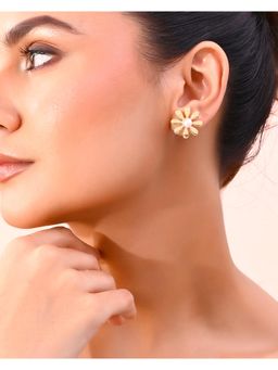 VOJ - Gold Plated Flower Shaped Pearl Stud Earrings