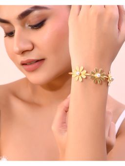 VOJ - Gold Plated With 3 Flower And Pearl Kada Bracelet