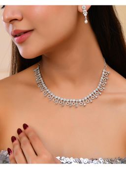 VOJ - Silver Plated Ad Stone Studded Geometrical Shaped Necklace And Earrings Set