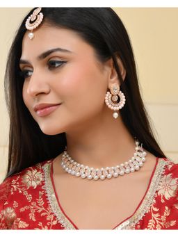 VOJ - Gold Plated Stone And White Beaded Choker Jewellery Set With Maang Tikka