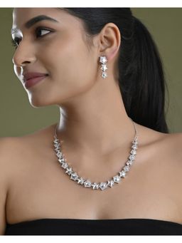 VOJ - Silver Plated Star Shaped Necklace With Earrings Set