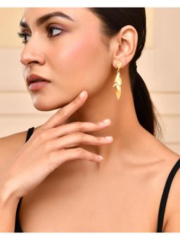 VOJ - Gold-Toned Anti Tarnish Leaf's Drop Earrings
