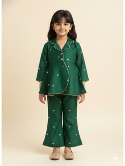 THE WISHING CLOSET - Green Raw Silk Printed Top With Pant