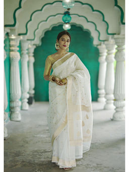 Anjaneya Sarees - White Woven Banarasi Silk Kanjivaram Saree with Unstitched Blouse