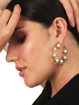 Isharya - Sandberg Pearl Hoops In 18K Gold Plated