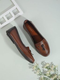 LAZERA SHOES - Tan Modern Close-Toe Everyday Round Toe Loafers