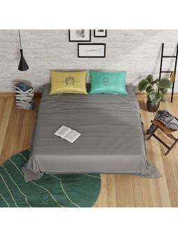 QuirkLoom - Grey Double Bedsheet with 2 Pillow Covers