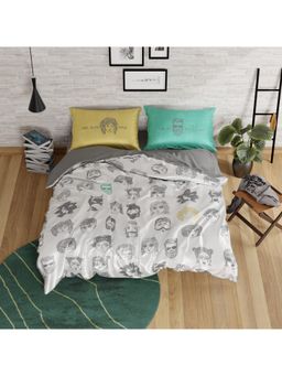 QuirkLoom - White Double Bedsheet & Comforter with 2 Pillow Covers