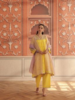 DOHR INDIA - Avena Yellow Mirror Work Jacquard Handcrafted Kurta with Pant and Dupatta