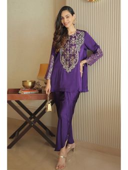 Dareiss - Purple Sonakshi Gandhi In Rewa Jamuni Hand Embroidered Banarasi Kurta and Pant