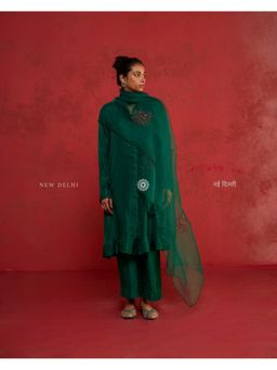 Rhua India - Gulnar Green Kurta Set with Dupatta