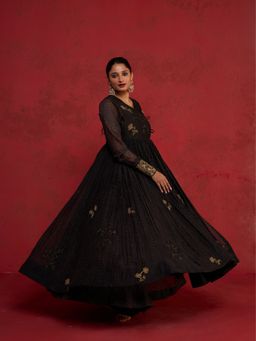 Rhua India - Hridha Gulnaar Anarkali Kurta with Pant and Dupatta