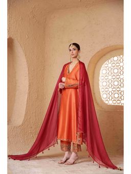 Label Niti Bothra - Mehrang Orange Applique Kurta with Pant and Dupatta