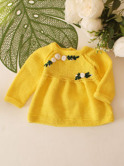 Woonie - Girls Yellow Self Design Knitted Dress