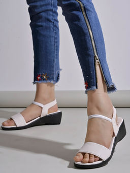 Shoetopia - Girls Fashion & Comfortable Casual White Sandals