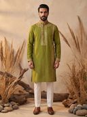 Green color option, Currently selected