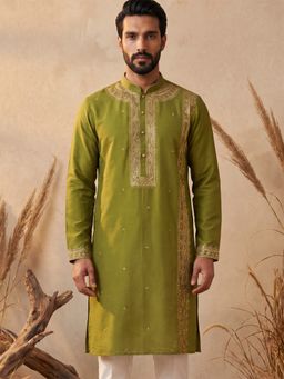 ETHNIC BAY - Men Green Silk Blend Full Sleeves Kurta