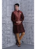 Maroon color option, Currently selected