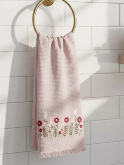 Design Gaatha - Soft Cotton Waffle Dusty Pink Embroidered Bath Towel