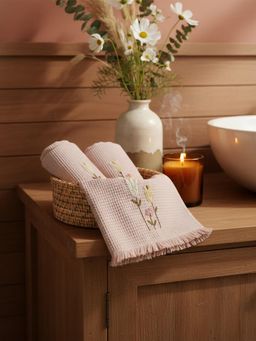 Design Gaatha - Soft Cotton Waffle Dusty Pink Embroidered Hand Towels (Pack of 2)
