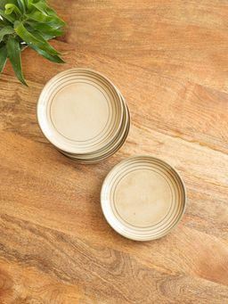 ExclusiveLane - Hand Glazed 'Wheat Serenity' Porcelain Quarter Plates (Pack of 4)