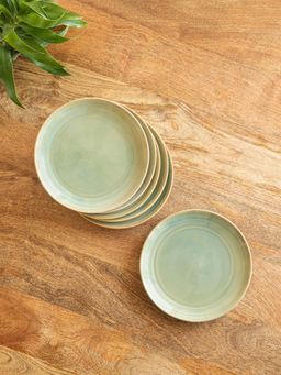 ExclusiveLane - Hand Glazed 'Sage Serenity' Porcelain Quarter Plates (Pack of 4)