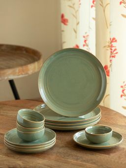 ExclusiveLane - Microwave Safe 'Sage Serenity' Porcelain Dinner Plates with Bowls (Set of 12)