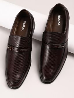 REGAL - Maroon Men Textured Leather Formal Loafers