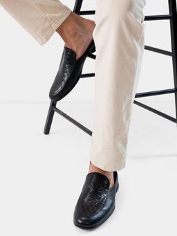 REGAL - Black Men Stylish Textured Mules