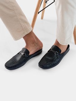 REGAL - Black Men Stylish Textured Buckled Mules