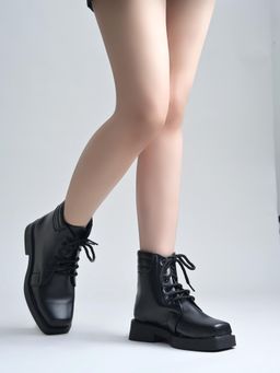 Shoetopia - Black Lace-Ups Casual Boots For Women