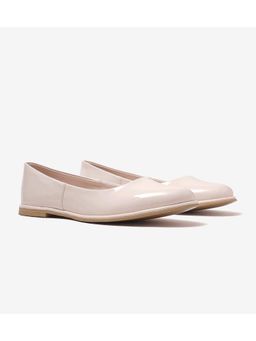Pair ie Tales - Modern Classic Patent Ballerinas - Beige