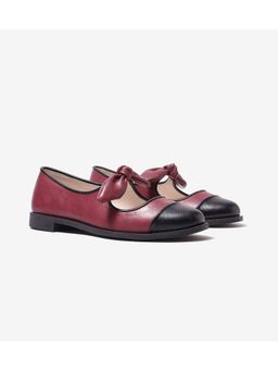 Pair ie Tales - Bow Detail Cap-Toe Ballerinas - Maroon