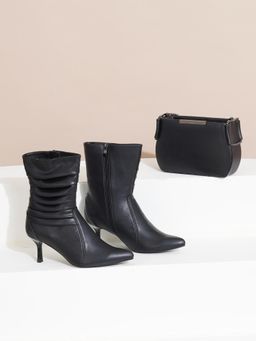 Sherrif Shoes - Women Black Solid Casual Boots