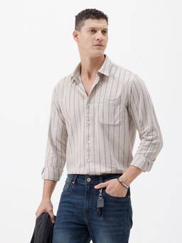 Crocodile - Men Beige Casual Stripes Shirt