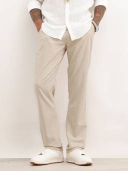 WROGN - Off White Solid Straight Fit Cotton Trousers