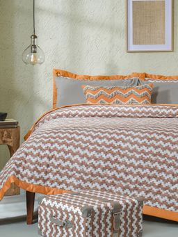 Maspar - Orange Cotton 8-Piece Quilt Bedding Set (Double)