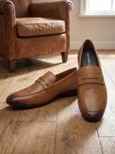 Tan color option, Currently selected