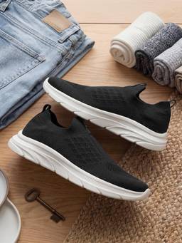 Yoho - Men Black SOS 111 Sneakers