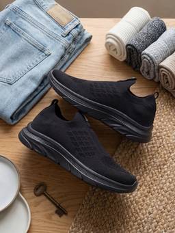 Yoho - Men Black SOS 111 Sneakers