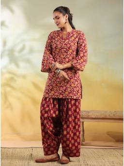 Jaipur Kurti - Maroon Floral Printed Kurta and Salwar