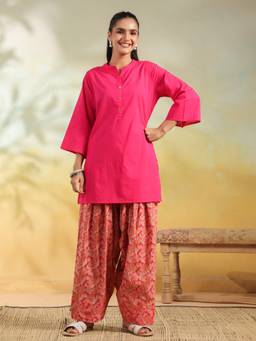 Jaipur Kurti - Red Solid Kurta and Salwar