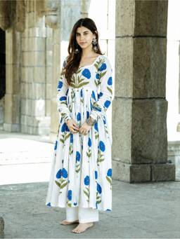 KRUTICO - Traditional White Floral Printed Anarkali Kurta Gher