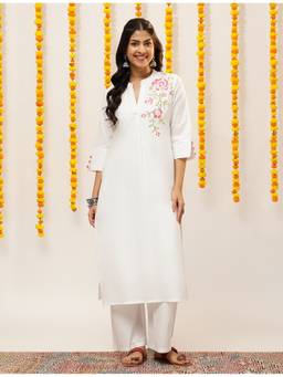 Vbuyz - White Women Cotton Floral Embroidery With Straight Kurta with Palazzo