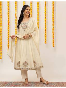 Vbuyz - Cream Mul chanderi Floral Embroidery Anarkali Kurta with Pant and Dupatta