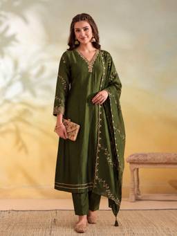 Jaipur Kurti - Women Embroidery Mehndi Green Kurta with Pant and Dupatta