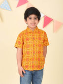 Yellow color option, Currently selected