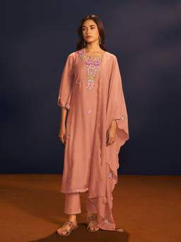 Vannya B - Navika Women's Peach Mul Chanderi Multi-Colour Handwork Set
