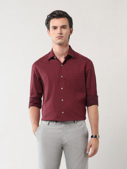 Arrow - Men Maroon Solid Slim Fit Formal Shirt