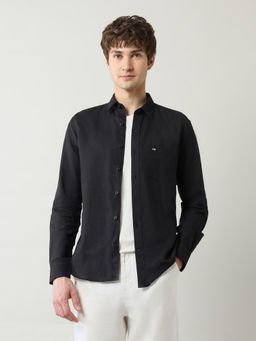 Arrow Sports - Men Black Solid Slim Fit Casual Shirt